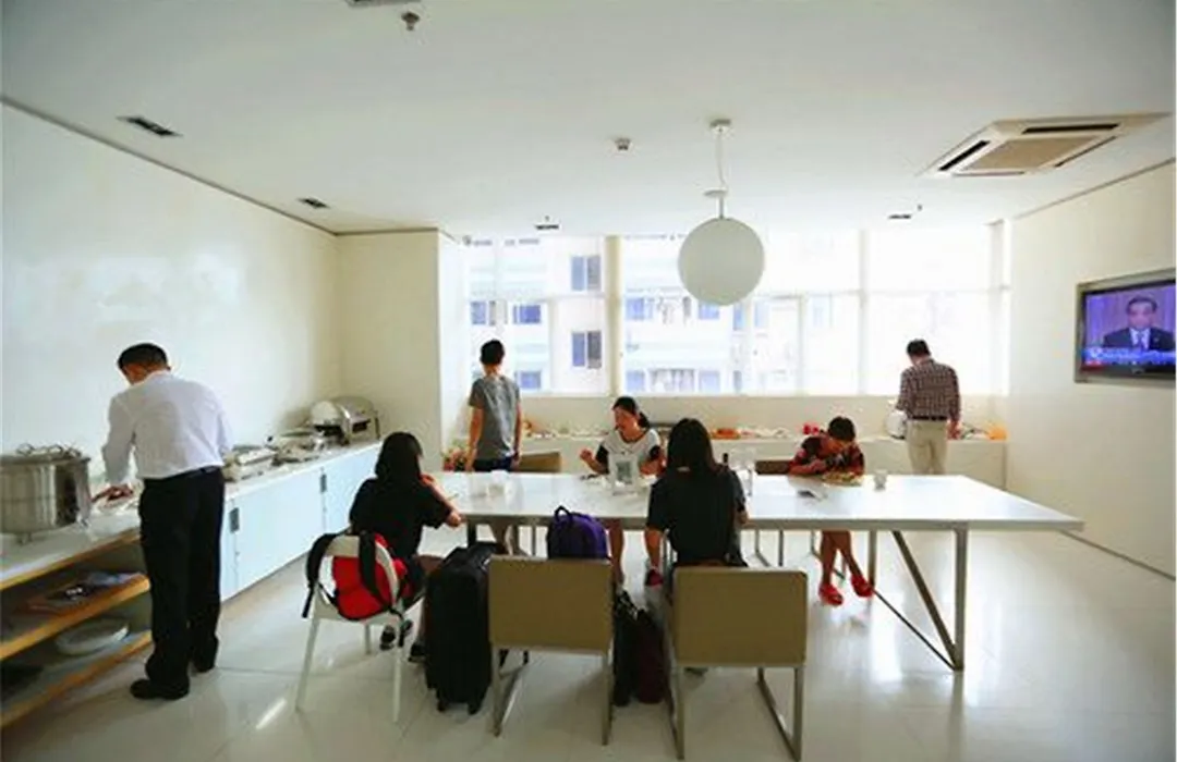 Shenzhen Dongmen Colour Hotel-1